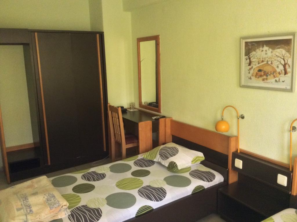 Hotel Balevurov Sandanski Room photo