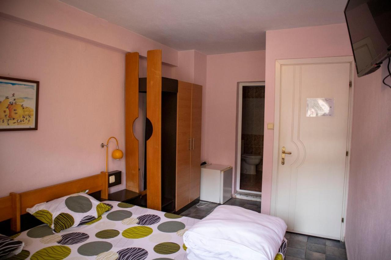 Hotel Balevurov Sandanski Exterior photo